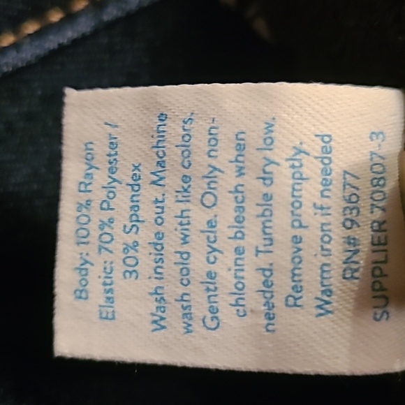 THEREABOUTS GIRLS GREEN & WHITE FLORAL SMOCKING DRESS SIZE XXS 4/5 - Picture 11 of 11